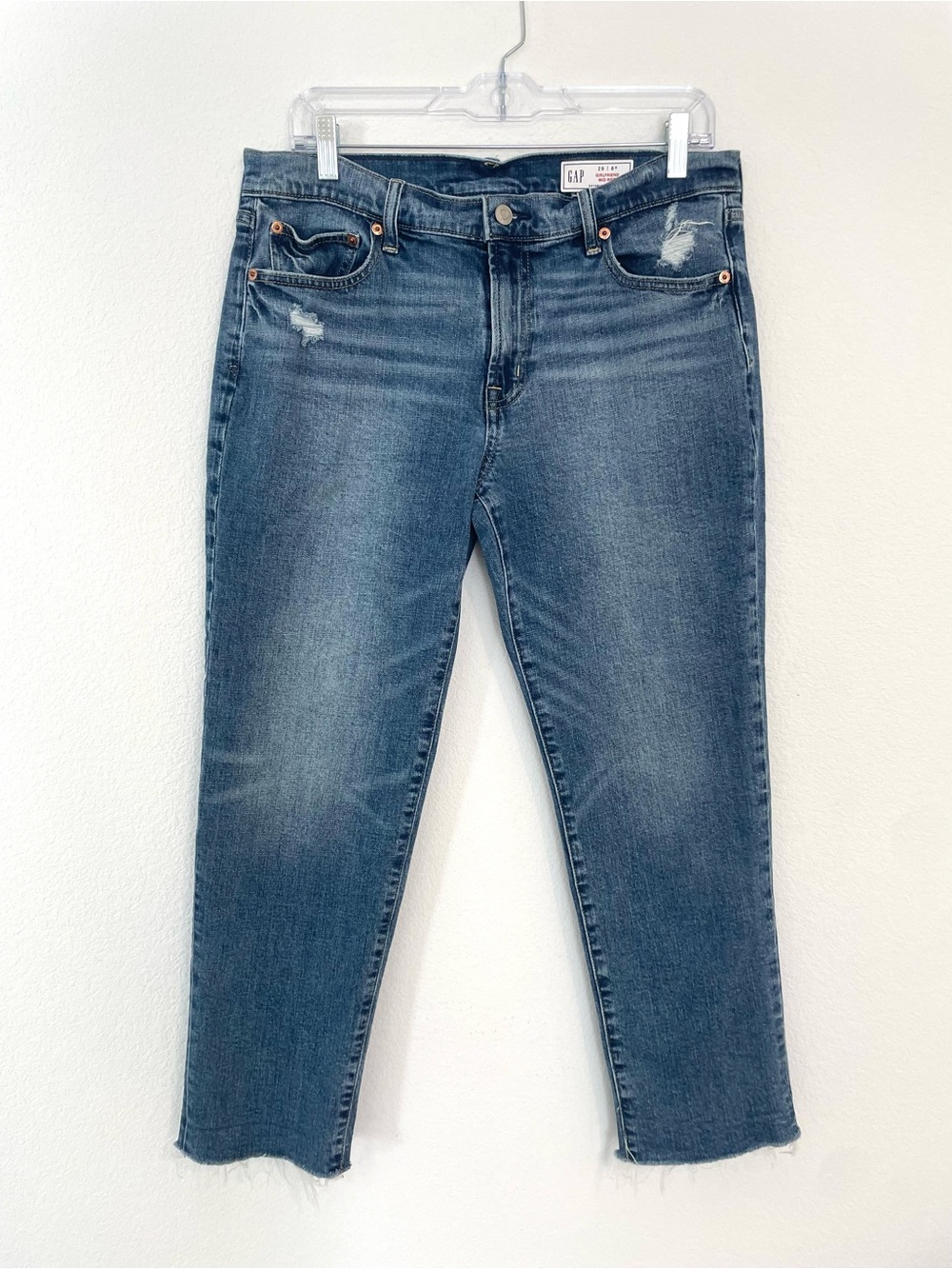 GAP Girlfriend Mid Rise Women’s 29 Blue Jeans